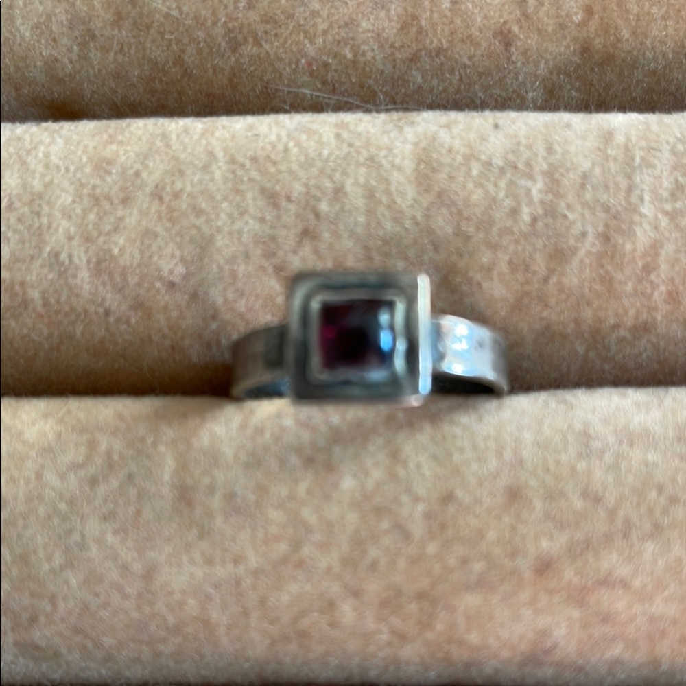 Vintage Designer Silpada Elegant Silver Ring with Red Garnet